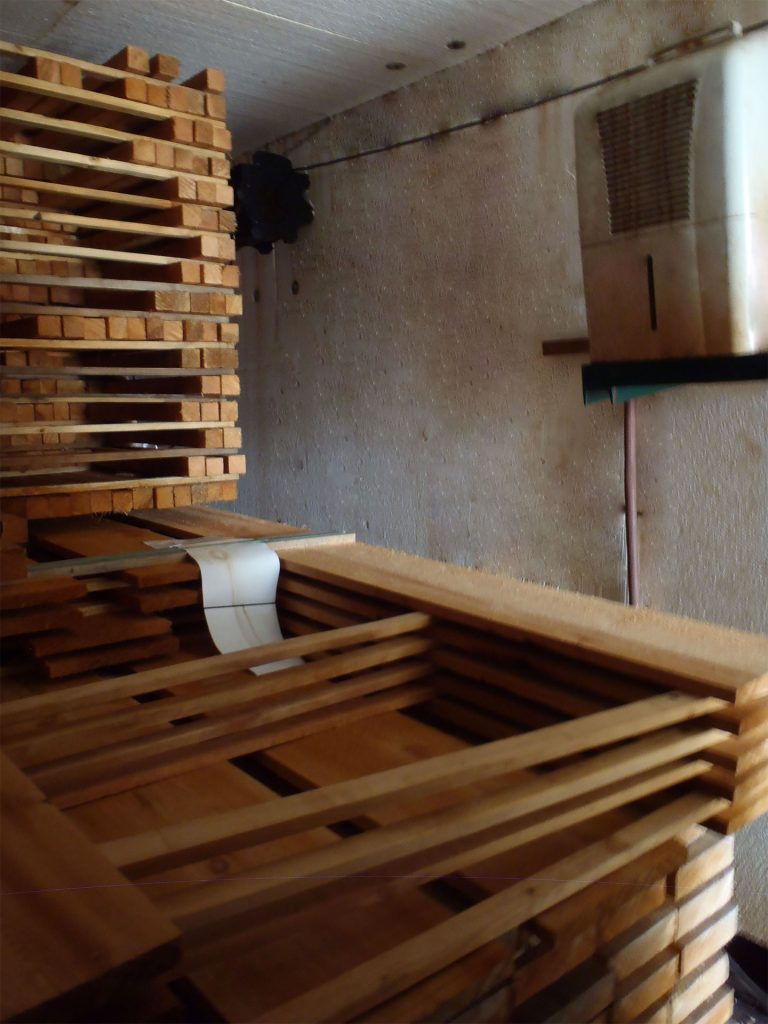 Dehumidification and Conventional Kilns PowerWood Corp.